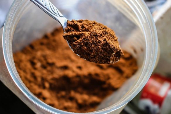 Pros and Cons of Protein Powder