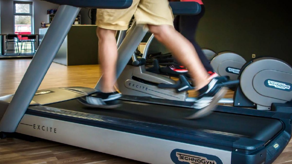 Treadmill The Ultimate 11 benefits of treadmills Health2Wellness