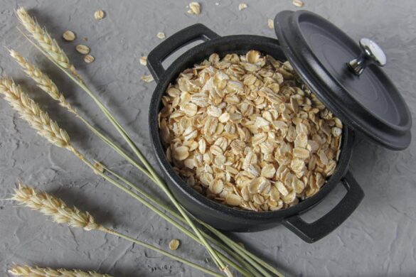 where do oats come from and what are their benefits